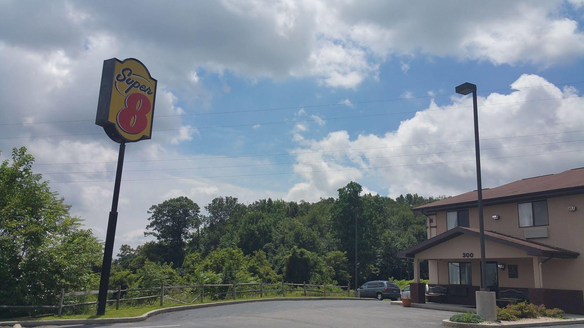 速8瑟蒙特酒店 Thurmont 外观 照片